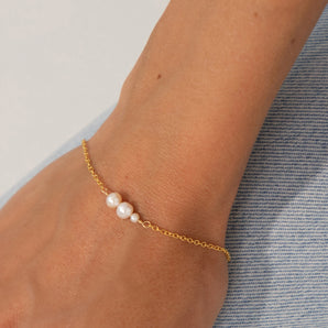 21st Birthday Pearl Bracelet show worn around a model's wrist